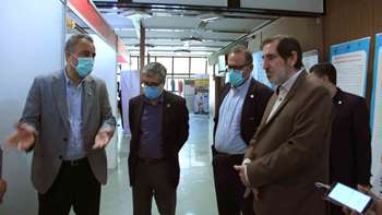 برپایی نمایشگاه دستاوردهای شرکت های فناور وابسته به مرکز رشد / بازدید هیات رئیسه دانشگاه از این نمایشگاه