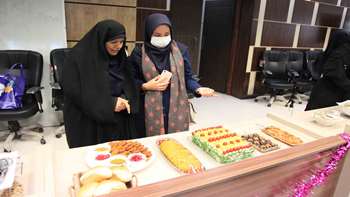 جشنواره غذاهای ایرانی با طعم و بوی دهه فجر 