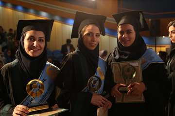 جشن دانش آموختگی دانشجویان دانشگاه علوم بهزیستی و توانبخشی