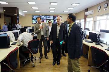 بازدید رئیس دانشگاه از ایرنا