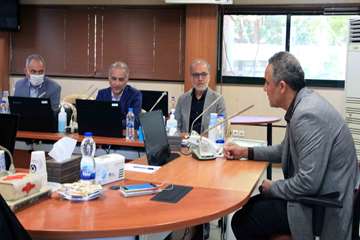 افتتاحیه درمانگاه دکتر وامقی