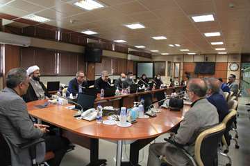 افتتاحیه درمانگاه دکتر وامقی