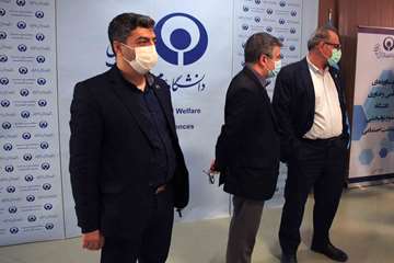 برپایی نمایشگاه دستاوردهای شرکت های فناور وابسته به مرکز رشد / بازدید هیات رئیسه دانشگاه از این نمای