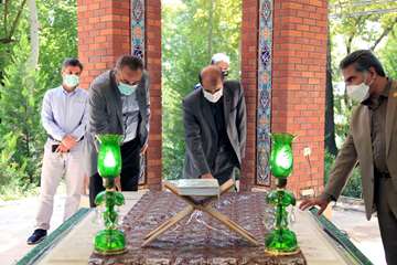 تجدید میثاق مسئولان، اعضای هیات علمی و کارکنان دانشگاه علوم توانبخشی و سلامت اجتماعی با شهدای دفاع م