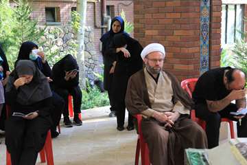 مراسم پر فیض زیارت عاشورا کنار قبور شهدای گمنام