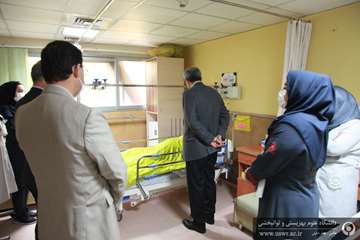 بازدید رئیس دانشگاه از بیمارستان رفیده