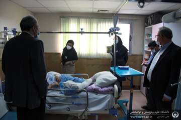 بازدید رئیس دانشگاه از بیمارستان رفیده