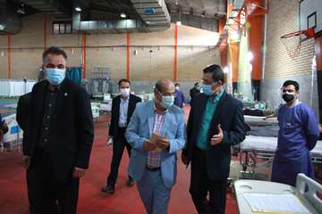 بازدید دکتر زالی از کلینیک درمان سرپایی بیماران کرونایی در مرکز روانپزشکی رازی 