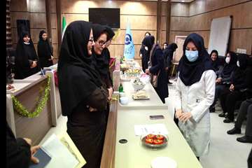 جشنواره غذاهای ایرانی با طعم و بوی دهه فجر 