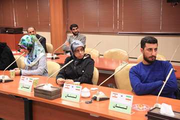 ملاقات دانشجویان بین الملل با مسئولان دانشگاه