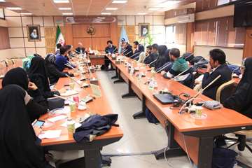 ملاقات دانشجویان بین الملل با مسئولان دانشگاه