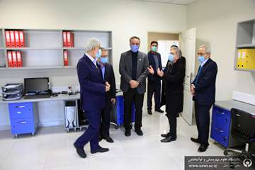 بازدید جناب آقای شهریاری از دانشگاه