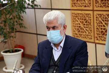 بازدید جناب آقای شهریاری از دانشگاه