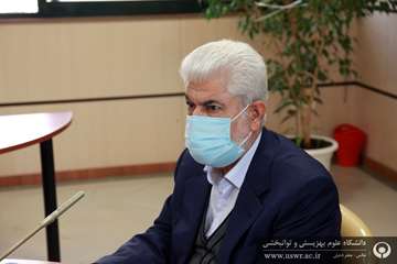 بازدید جناب آقای شهریاری از دانشگاه