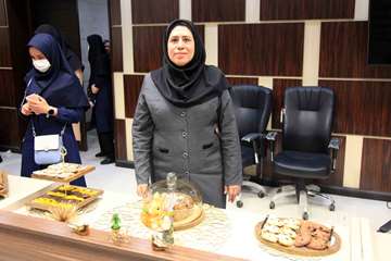 جشنواره دسر وشیرینی به مناسبت دهه کرامت