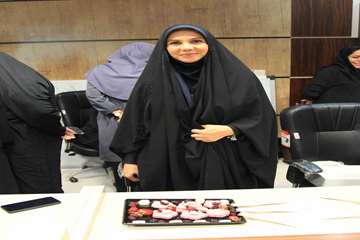 جشنواره دسر وشیرینی به مناسبت دهه کرامت