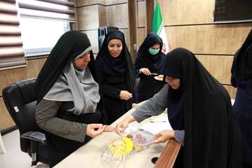 جشنواره دسر وشیرینی به مناسبت دهه کرامت