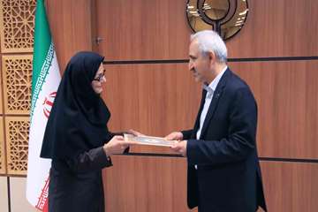 دیدار پایان سال سرپرست دانشگاه وتقدیر از همکاران بخش های مختلف