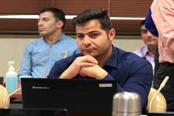 نشست رئیس دانشگاه با کارگران