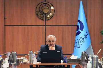 نشست رئیس دانشگاه با کارگران