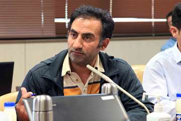 نشست رئیس دانشگاه با کارگران