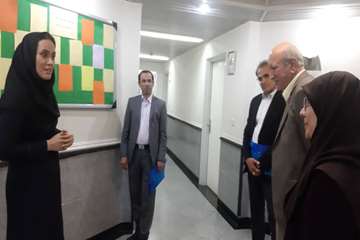 بازدید رئیس دانشگاه از مرکز توانبخشی ولیعصر