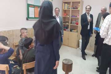 بازدید رئیس دانشگاه از مرکز توانبخشی ولیعصر