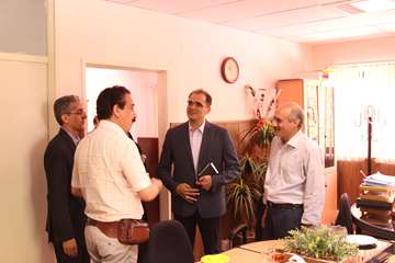 بازدید رئیس جدید دانشگاه از کارمندان