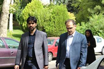 بازدید رئیس جدید دانشگاه از کارمندان