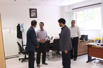 بازدید رئیس جدید دانشگاه از کارمندان