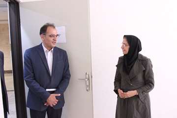 بازدید رئیس جدید دانشگاه از کارمندان