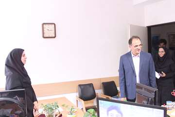 بازدید رئیس جدید دانشگاه از کارمندان