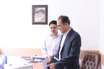 بازدید رئیس جدید دانشگاه از کارمندان