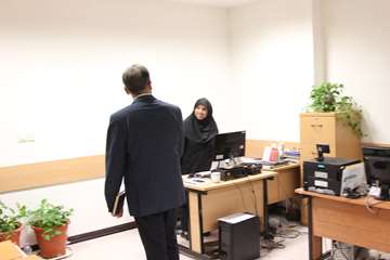 بازدید رئیس جدید دانشگاه از کارمندان