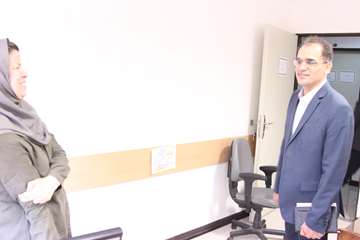 بازدید رئیس جدید دانشگاه از کارمندان