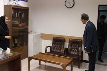 بازدید رئیس جدید دانشگاه از کارمندان