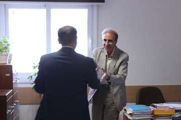 بازدید رئیس جدید دانشگاه از کارمندان