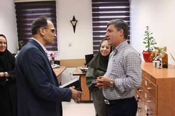 بازدید رئیس جدید دانشگاه از کارمندان