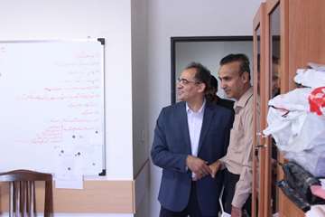 بازدید رئیس جدید دانشگاه از کارمندان