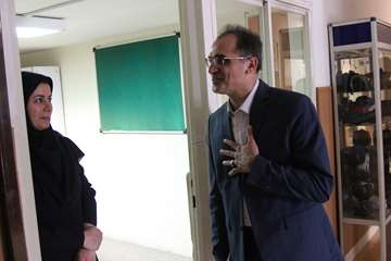 بازدید رئیس جدید دانشگاه از کارمندان