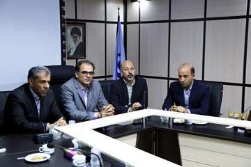 دیدار فرماندار شهرری با رئیس دانشگاه در بیمارستان رازی