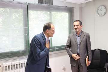 بازدید رئیس جدید دانشگاه از کارمندان