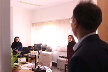 بازدید رئیس جدید دانشگاه از کارمندان