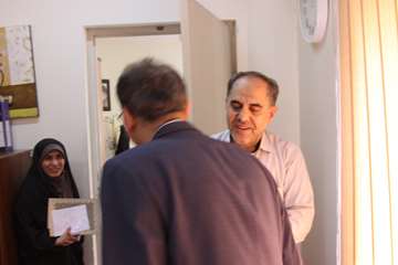 بازدید رئیس جدید دانشگاه از کارمندان