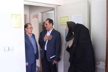 بازدید رئیس جدید دانشگاه از کارمندان