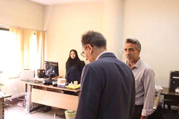 بازدید رئیس جدید دانشگاه از کارمندان