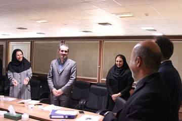 بازدید رئیس جدید دانشگاه از کارمندان