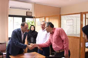 بازدید رئیس جدید دانشگاه از کارمندان