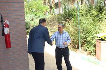 بازدید رئیس جدید دانشگاه از کارمندان