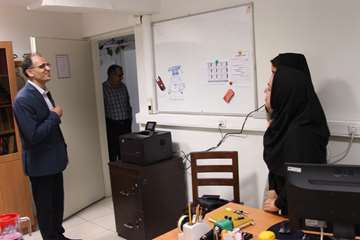 بازدید رئیس جدید دانشگاه از کارمندان